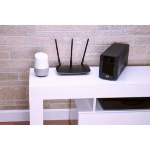 UPS APC 900 VA BVX900LI-MS Interactiva 3 salidas - Imagen 5
