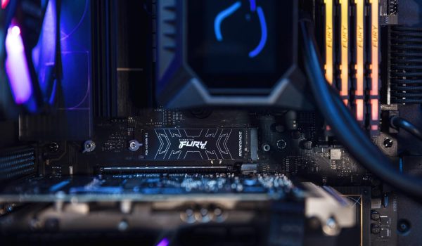 Unidad interna de estado sólido FURY Renegade M.2 2TB - Imagen 12