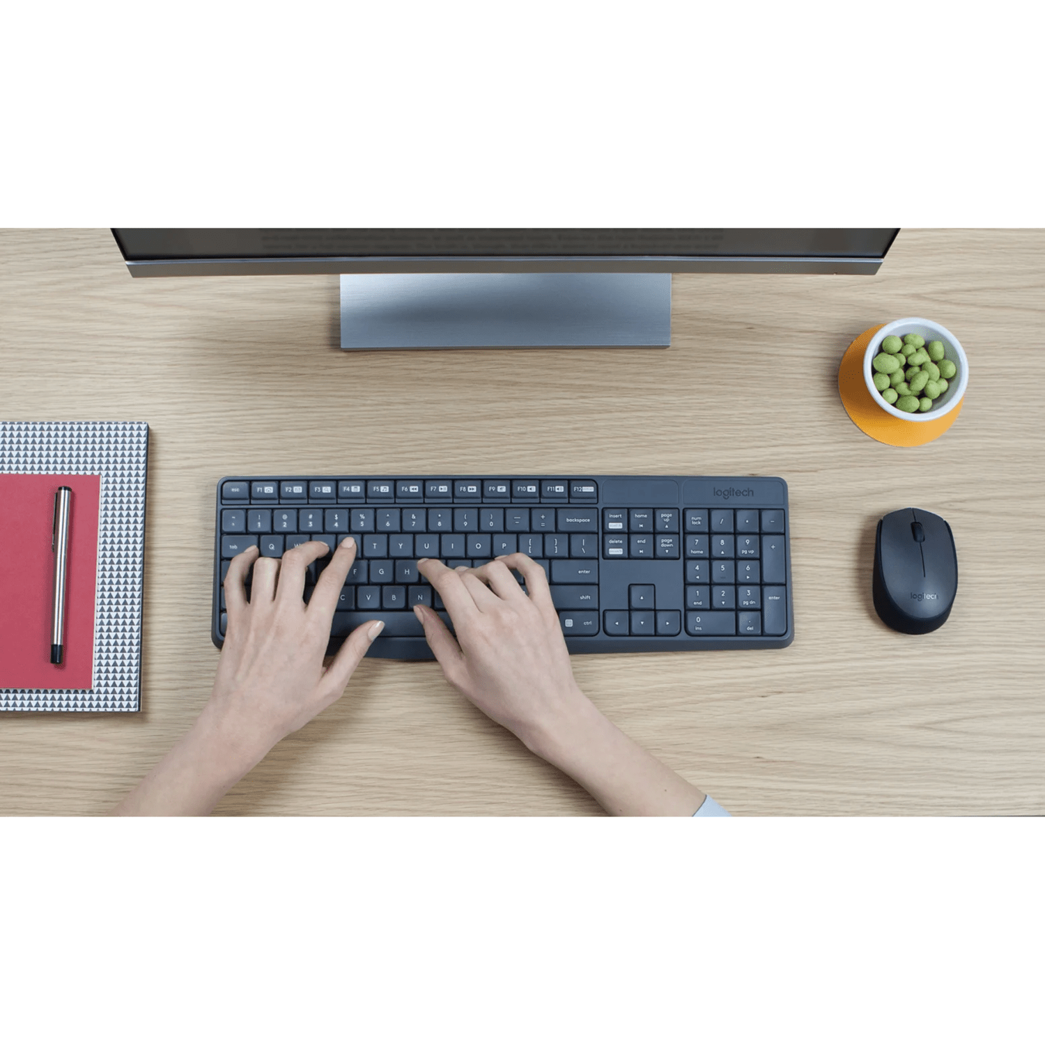 Combo de Teclado y Mouse MK235 inalámbrico Negro